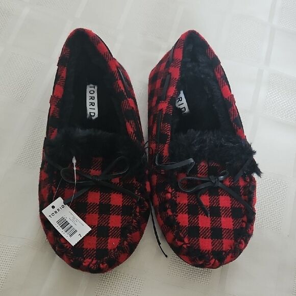 Torrid Red and Black Checkered Moccasin Slippers - Picture 13 of 16